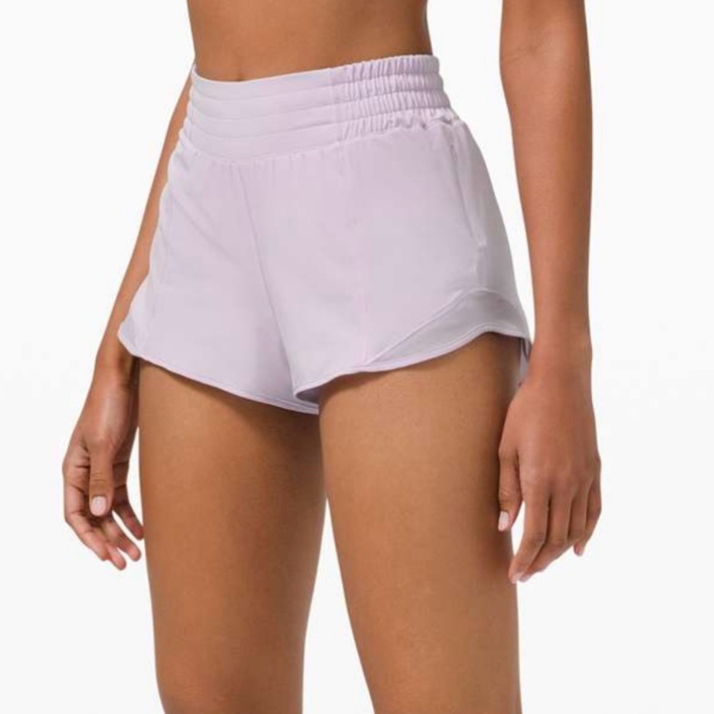 Lululemon Hotty Hot High Rise Short *Online Exclusive* Lavender Dew